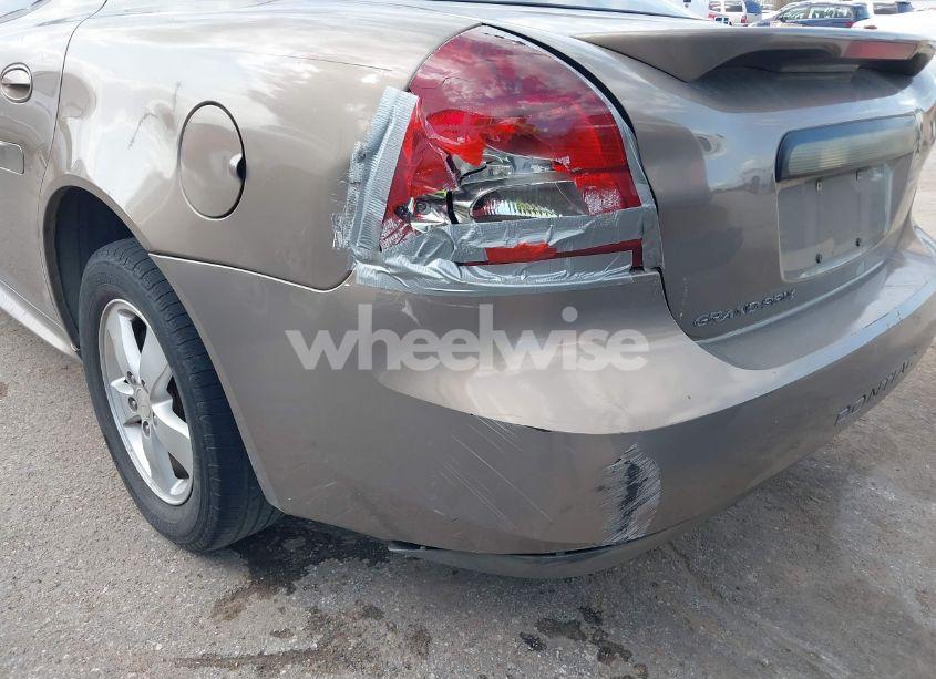 Photo 6 of 2007 Pontiac Grand PRIX (VIN 2G2WP552671117534)
