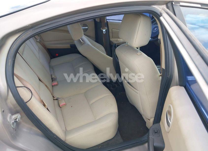 Photo 8 of 2007 Pontiac Grand PRIX (VIN 2G2WP552671117534)