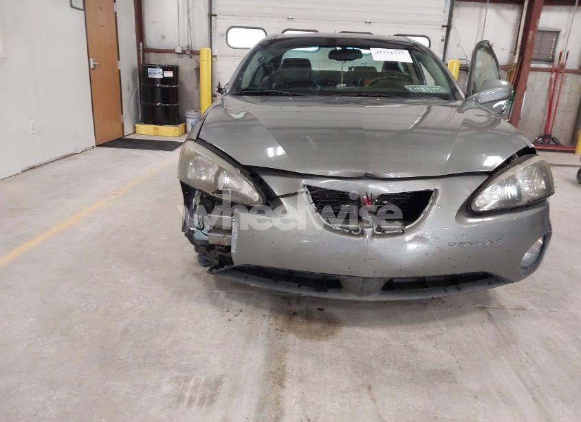 Photo 6 of 2007 Pontiac Grand PRIX (VIN 2G2WP552671119901)