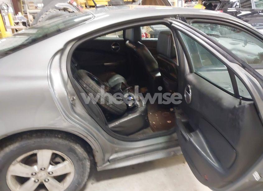 Photo 8 of 2007 Pontiac Grand PRIX (VIN 2G2WP552671119901)