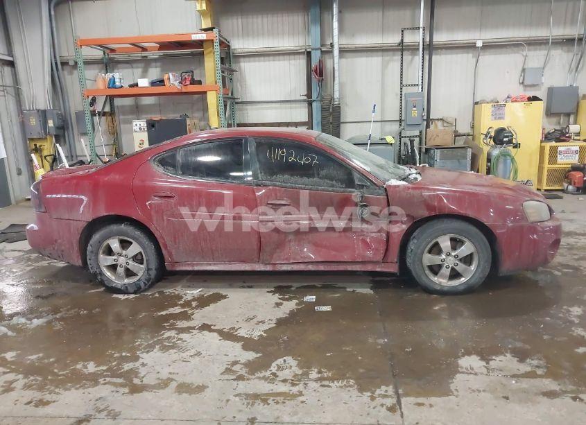 Photo 14 of 2007 Pontiac Grand PRIX (VIN 2G2WP552671136276)