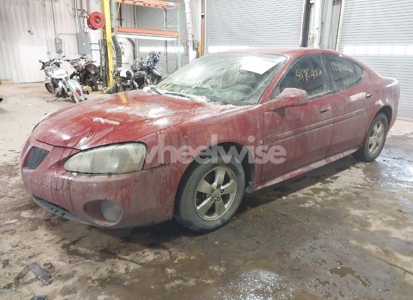 Photo 2 of 2007 Pontiac Grand PRIX (VIN 2G2WP552671136276)