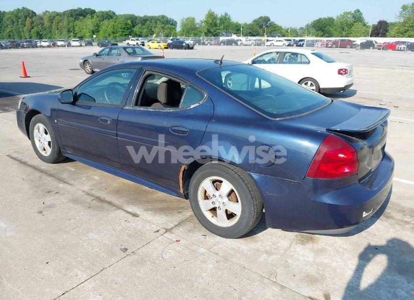 Photo 3 of 2007 Pontiac Grand PRIX (VIN 2G2WP552671179645)