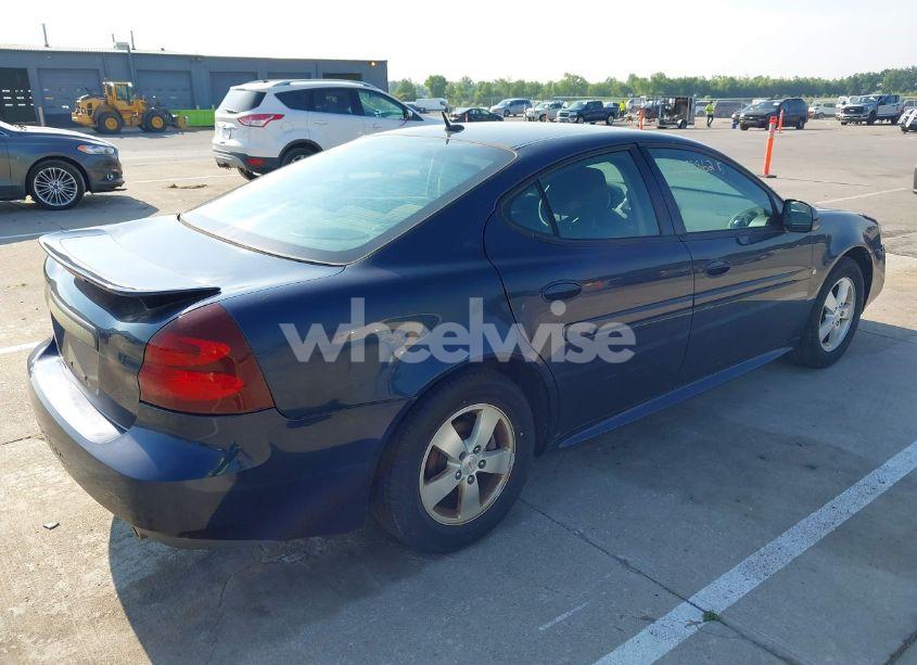 Photo 4 of 2007 Pontiac Grand PRIX (VIN 2G2WP552671179645)