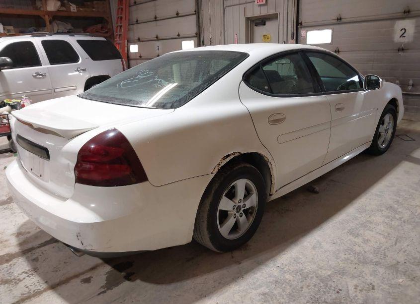 Photo 4 of 2006 Pontiac Grand PRIX (VIN 2G2WP552761230908)