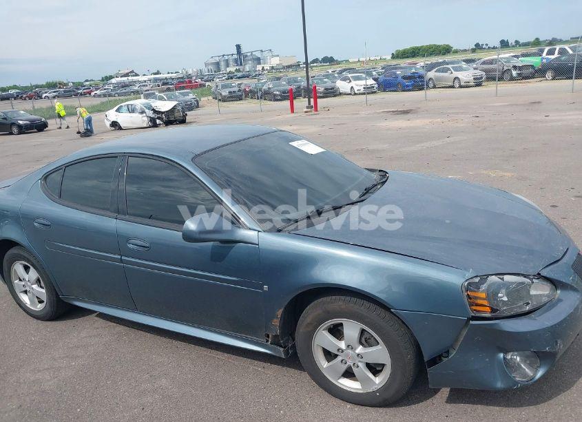 Photo 13 of 2006 Pontiac Grand PRIX (VIN 2G2WP552761308118)