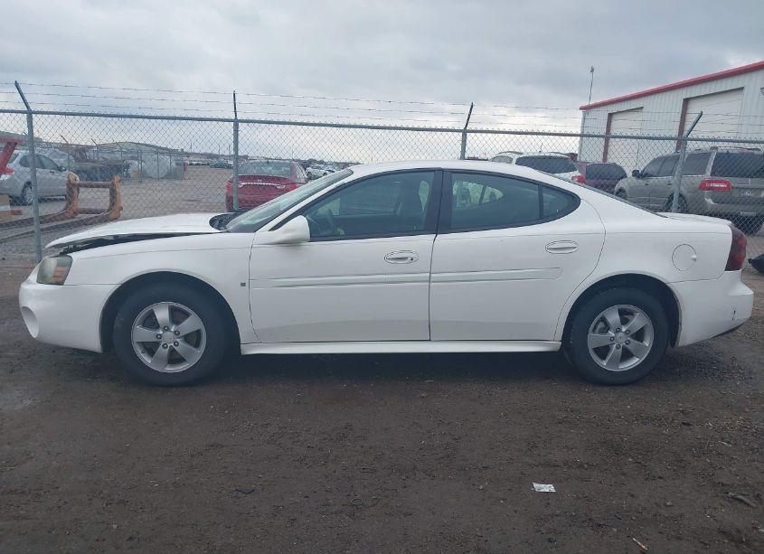 Photo 14 of 2007 Pontiac Grand PRIX (VIN 2G2WP552771202026)