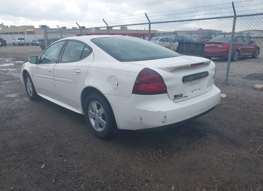 Photo 3 of 2007 Pontiac Grand PRIX (VIN 2G2WP552771202026)