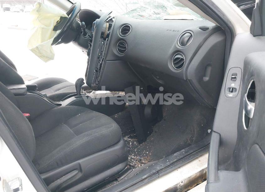 Photo 5 of 2008 Pontiac Grand PRIX (VIN 2G2WP552781124428)