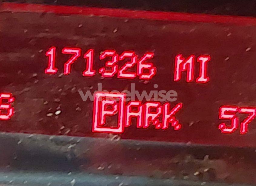 Photo 16 of 2006 Pontiac Grand PRIX (VIN 2G2WP552861212532)