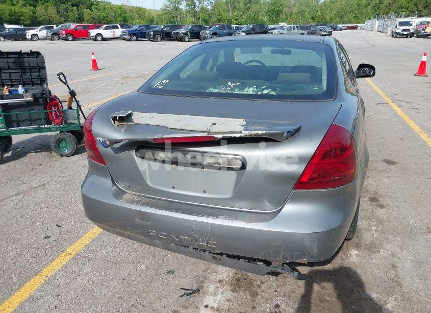 Photo 14 of 2008 Pontiac Grand PRIX (VIN 2G2WP552981114984)