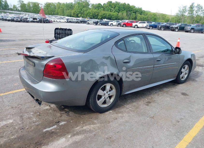 Photo 4 of 2008 Pontiac Grand PRIX (VIN 2G2WP552981114984)