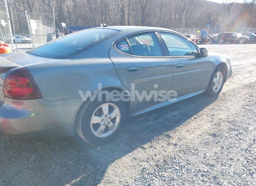 Photo 4 of 2008 Pontiac Grand PRIX (VIN 2G2WP552981116007)