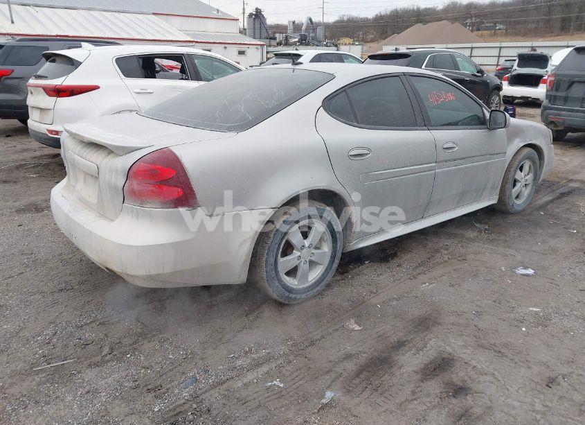 Photo 4 of 2008 Pontiac Grand PRIX (VIN 2G2WP552981151307)