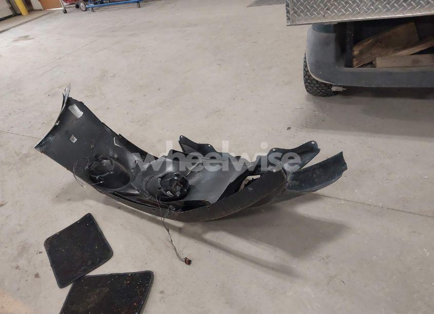 Photo 12 of 2006 Pontiac Grand PRIX (VIN 2G2WP552X61112271)