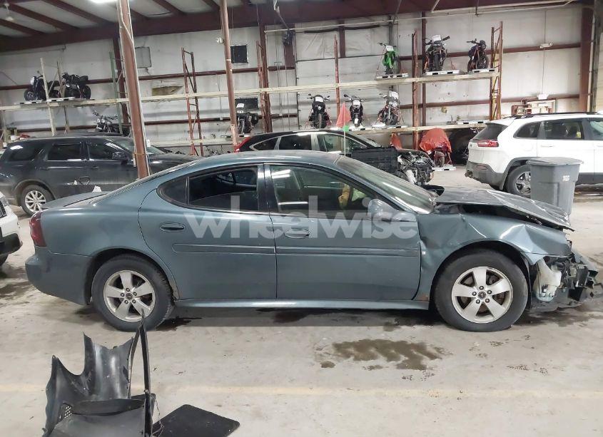 Photo 14 of 2006 Pontiac Grand PRIX (VIN 2G2WP552X61112271)