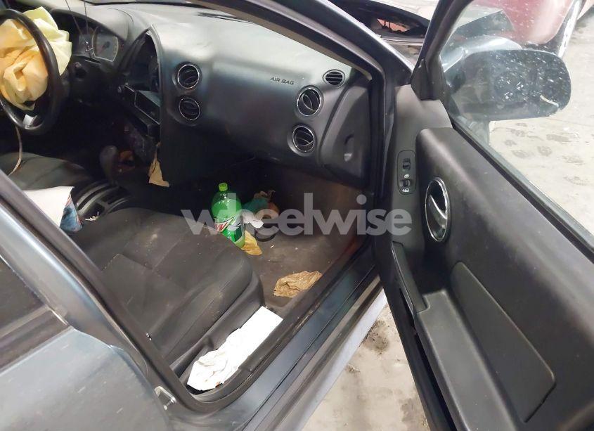 Photo 5 of 2006 Pontiac Grand PRIX (VIN 2G2WP552X61112271)