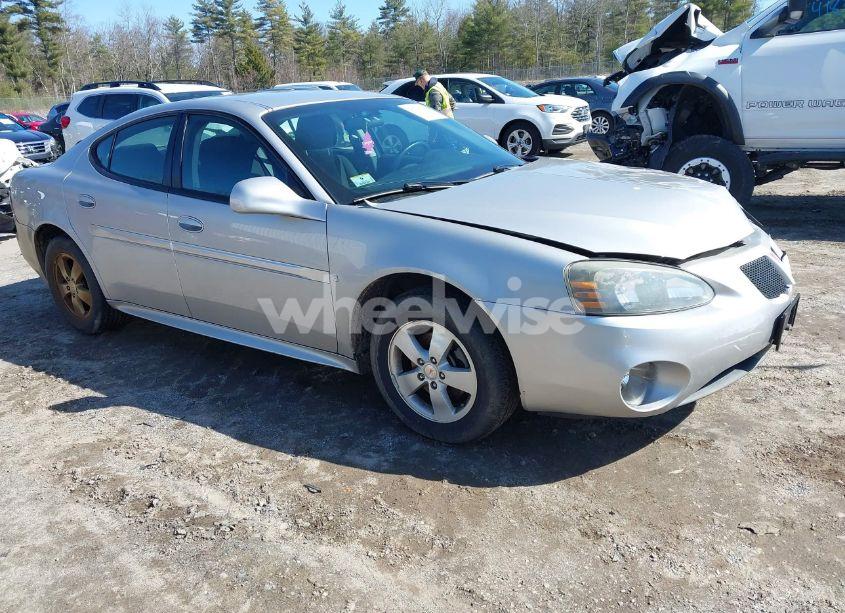 2007 Pontiac Grand PRIX (VIN 2G2WP552X71100946) main photo