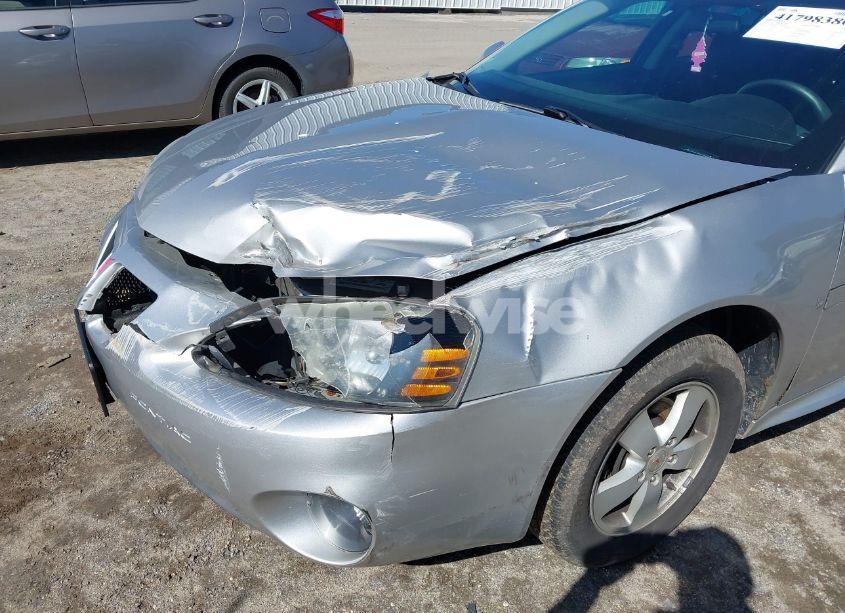 Photo 14 of 2007 Pontiac Grand PRIX (VIN 2G2WP552X71100946)