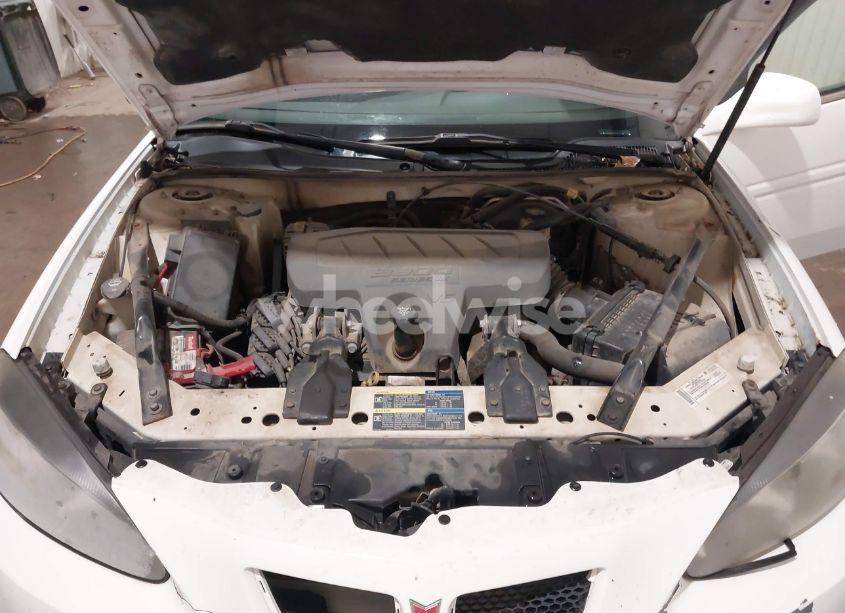 Photo 10 of 2007 Pontiac Grand PRIX (VIN 2G2WP552X71147152)