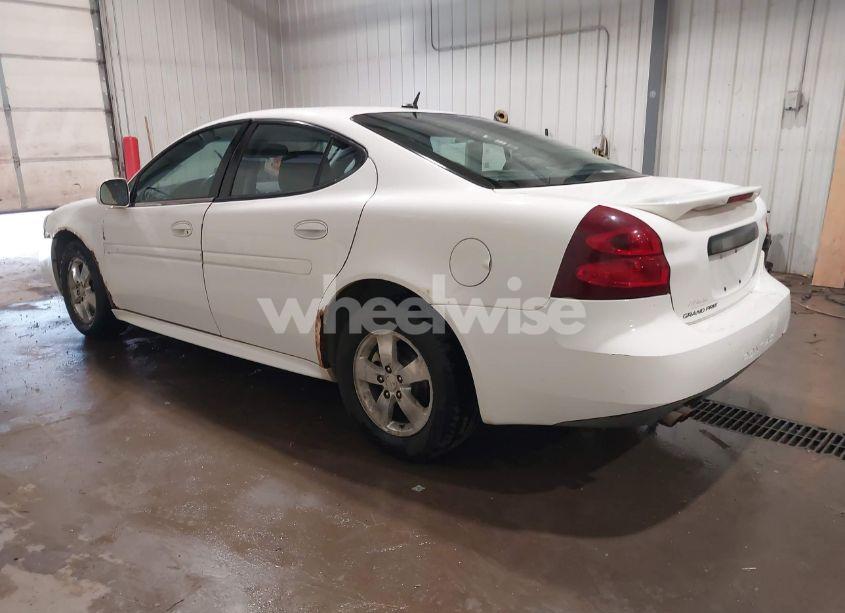 Photo 3 of 2007 Pontiac Grand PRIX (VIN 2G2WP552X71147152)