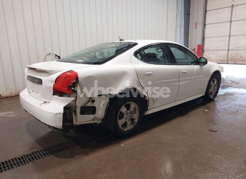 Photo 4 of 2007 Pontiac Grand PRIX (VIN 2G2WP552X71147152)