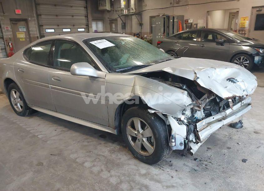 2008 Pontiac Grand PRIX (VIN 2G2WP552X81172389) main photo