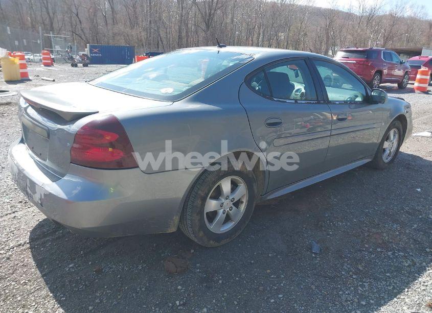 Photo 4 of 2007 Pontiac Grand PRIX (VIN 2G2WP582371182496)