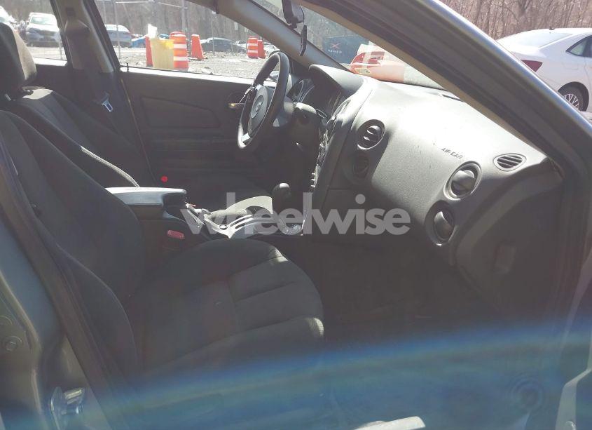 Photo 5 of 2007 Pontiac Grand PRIX (VIN 2G2WP582371182496)