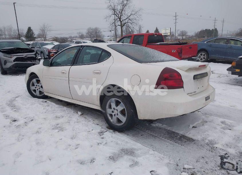 Photo 3 of 2007 Pontiac Grand PRIX (VIN 2G2WP582671170407)