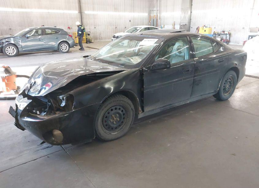 Photo 2 of 2004 Pontiac Grand PRIX GTP (VIN 2G2WR524241280905)
