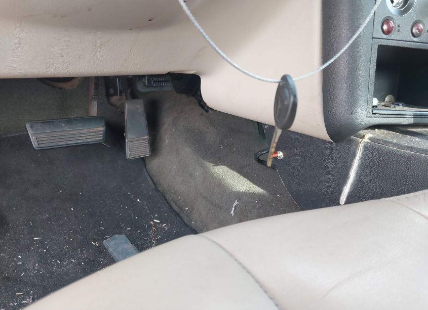 Photo 11 of 2004 Pontiac Grand PRIX GTP (VIN 2G2WR524341102954)