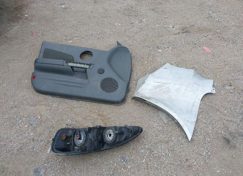 Photo 12 of 2004 Pontiac Grand PRIX GTP (VIN 2G2WR524841362718)