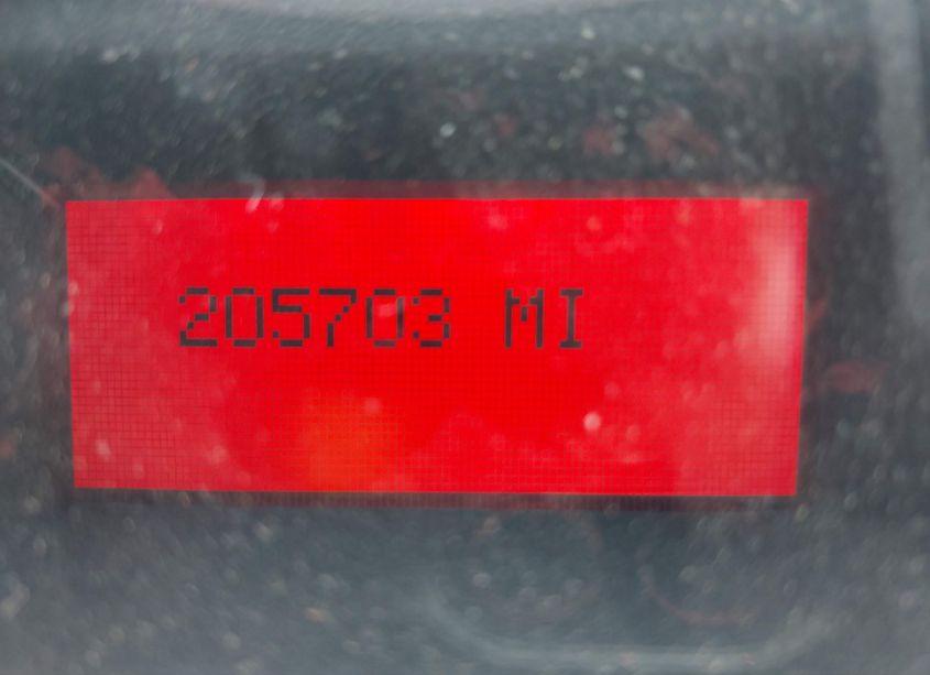 Photo 7 of 2004 Pontiac Grand PRIX GTP (VIN 2G2WR524841362718)