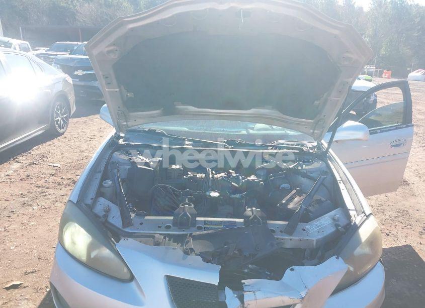 Photo 9 of 2005 Pontiac Grand PRIX GTP (VIN 2G2WR524951221285)