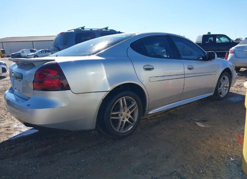 Photo 4 of 2005 Pontiac Grand PRIX GT (VIN 2G2WS522651149576)