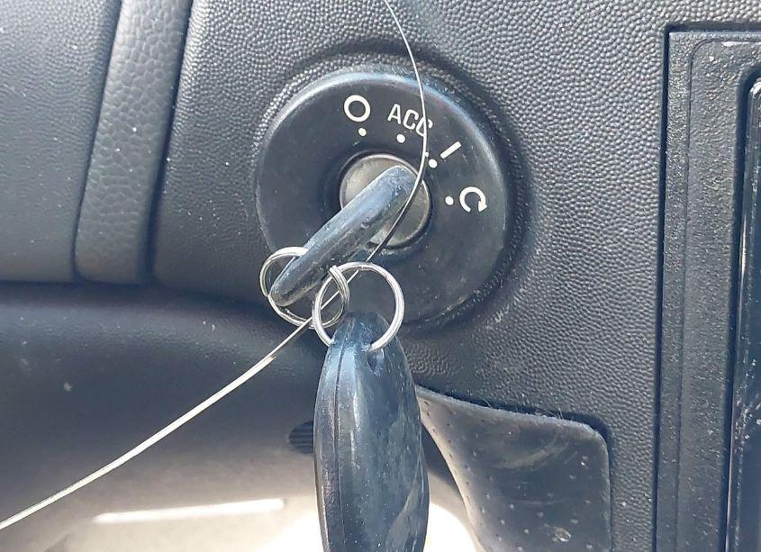 Photo 11 of 2004 Pontiac Grand PRIX GT2 (VIN 2G2WS522741107593)