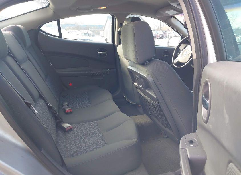 Photo 8 of 2004 Pontiac Grand PRIX GT2 (VIN 2G2WS522741107593)