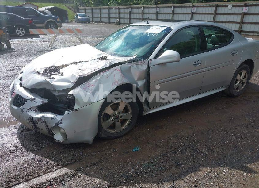 Photo 2 of 2005 Pontiac Grand PRIX GT (VIN 2G2WS522851146114)