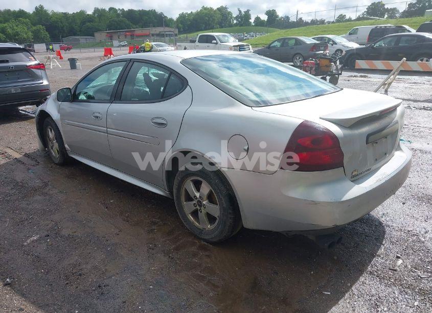 Photo 3 of 2005 Pontiac Grand PRIX GT (VIN 2G2WS522851146114)