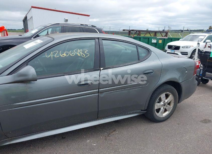Photo 6 of 2005 Pontiac Grand PRIX GT (VIN 2G2WS522951289394)