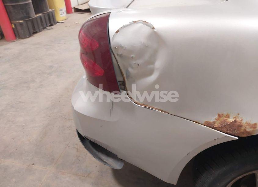 Photo 12 of 2004 Pontiac Grand PRIX GT2 (VIN 2G2WS522X41234497)