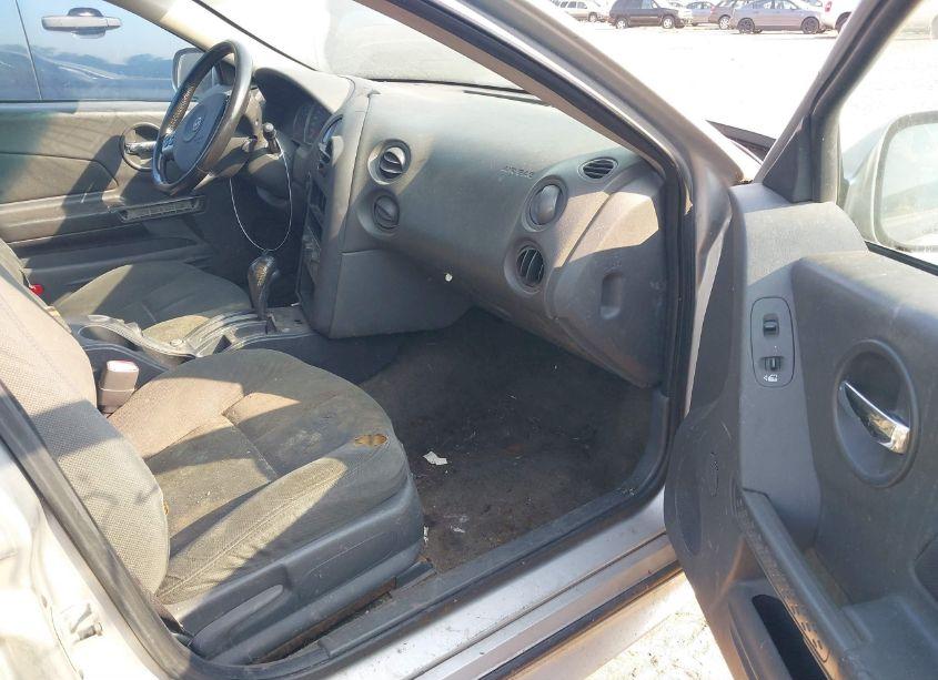 Photo 5 of 2005 Pontiac Grand PRIX GT (VIN 2G2WS522X51153985)