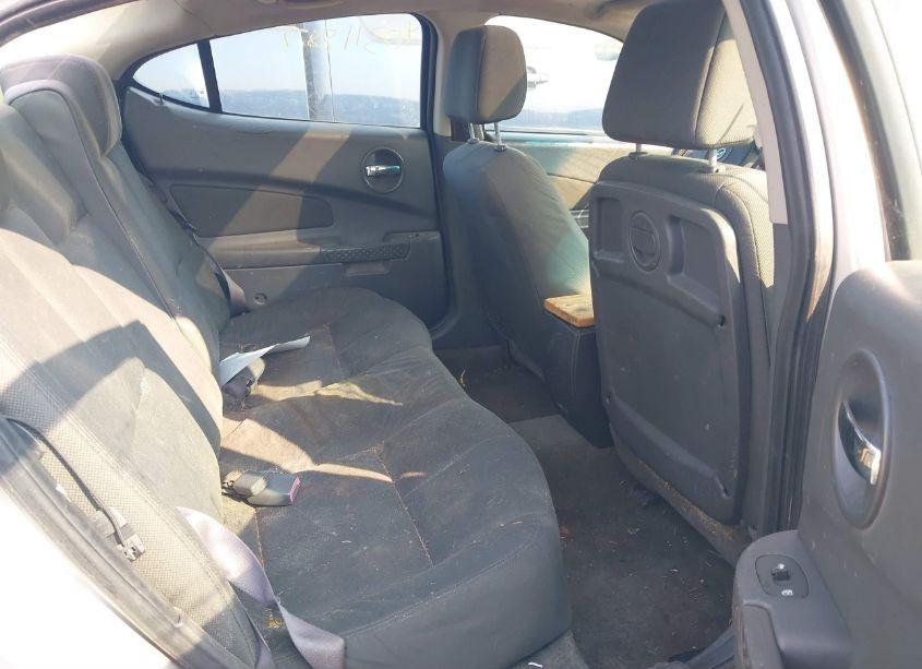 Photo 8 of 2005 Pontiac Grand PRIX GT (VIN 2G2WS522X51153985)