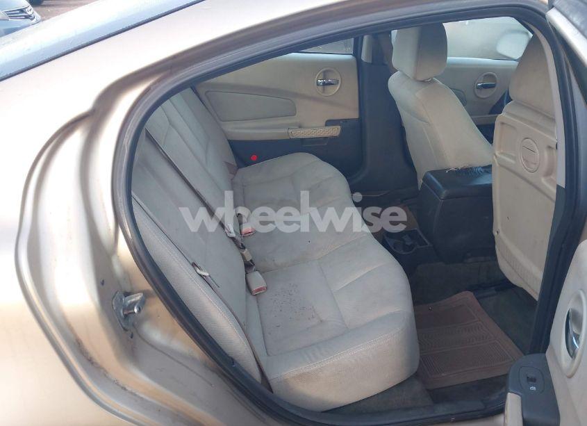 Photo 8 of 2005 Pontiac Grand PRIX GT (VIN 2G2WS542051311649)