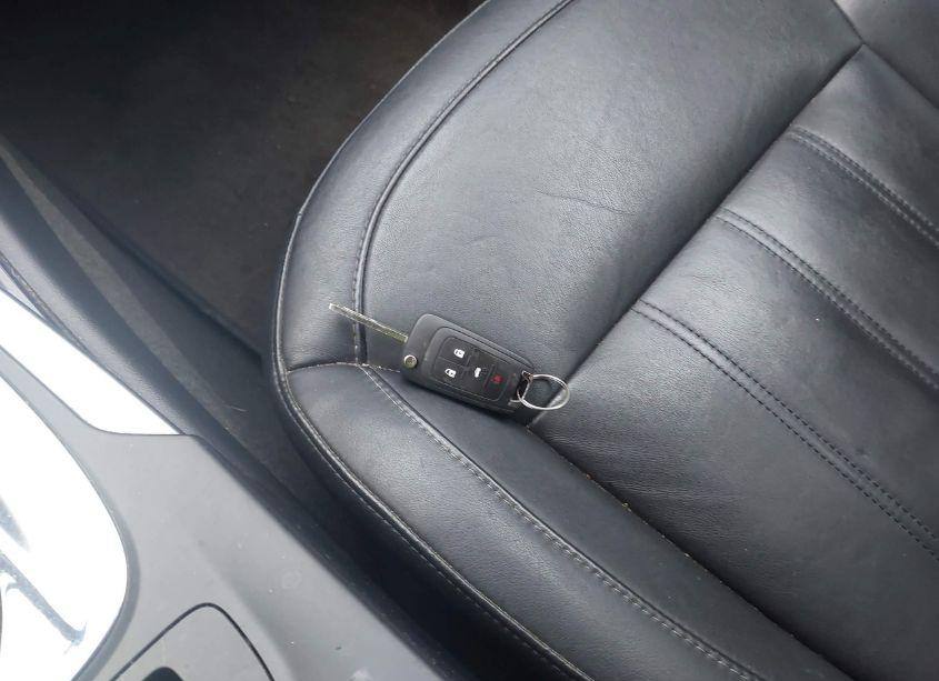 Photo 11 of 2011 Buick Regal CXL TURBO OSHAWA (VIN 2G4G15GV3B9186731)