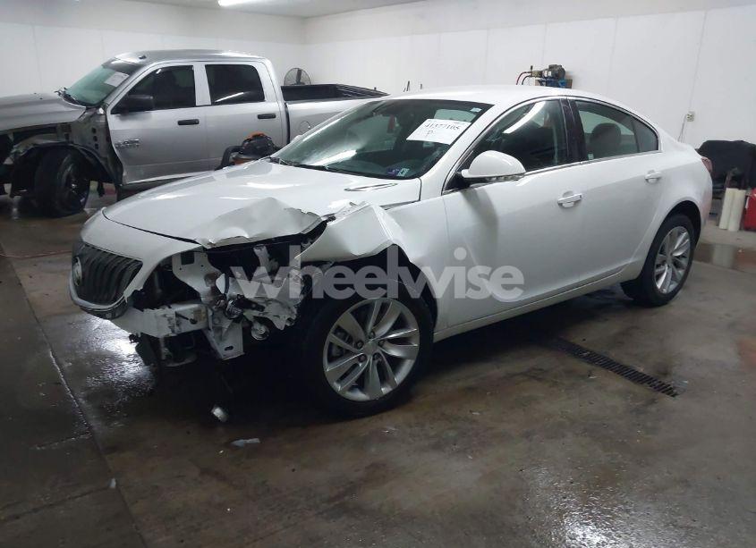 Photo 2 of 2017 Buick Regal 1SV (VIN 2G4GK5EK6H9163734)