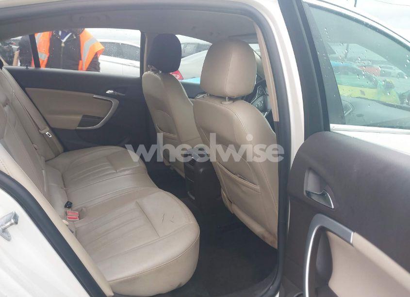 Photo 8 of 2015 Buick Regal TURBO (VIN 2G4GK5EX0F9267497)