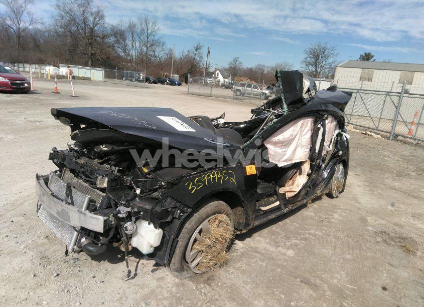 Photo 2 of 2015 Buick Regal TURBO (VIN 2G4GK5EX1F9299455)