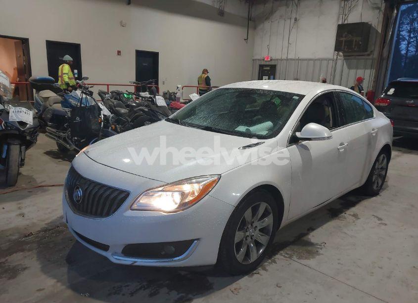 Photo 2 of 2016 Buick Regal TURBO (VIN 2G4GK5EX2G9179438)